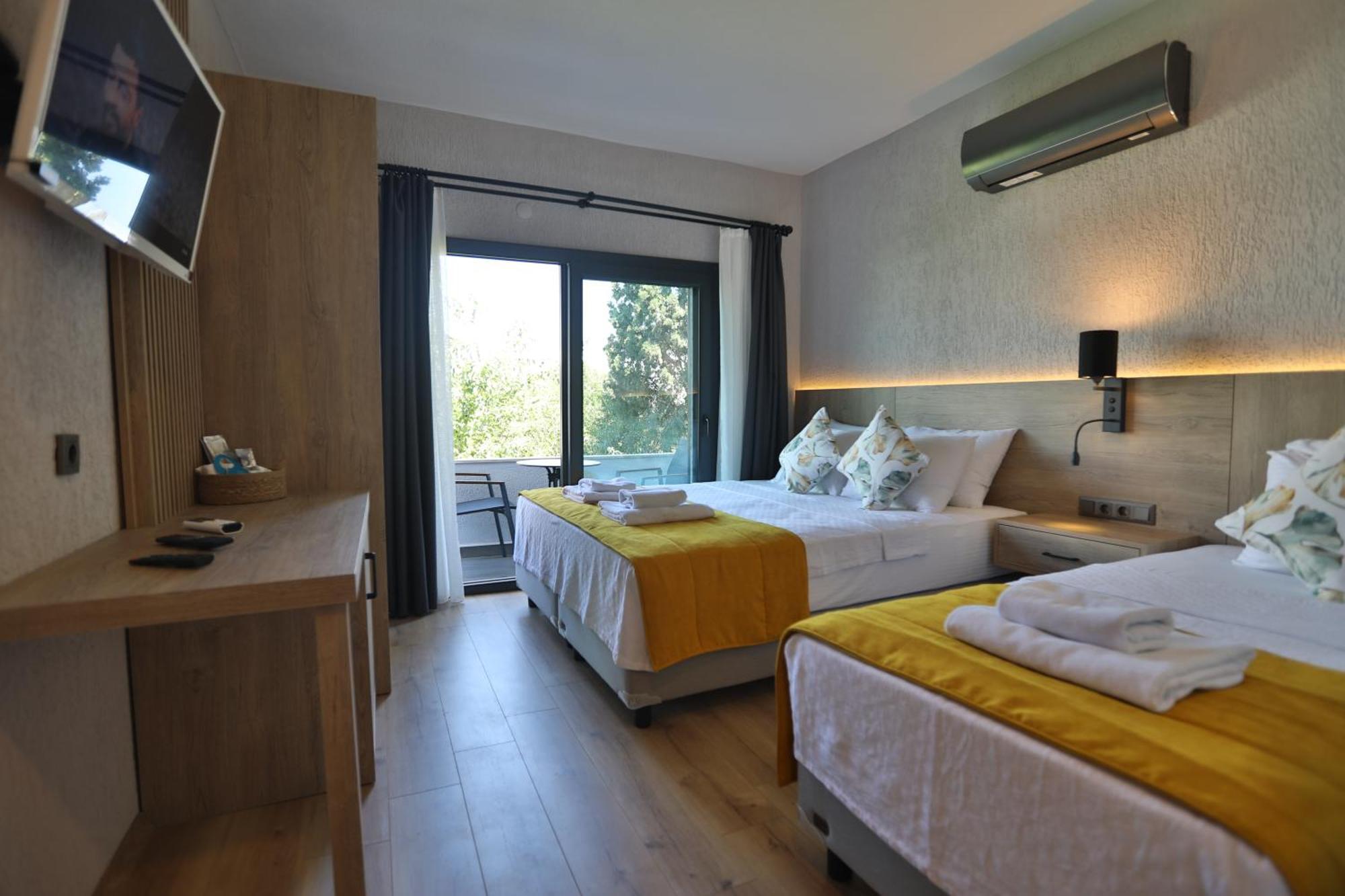 Ali'S Hotel Beach Bodrum Exterior photo