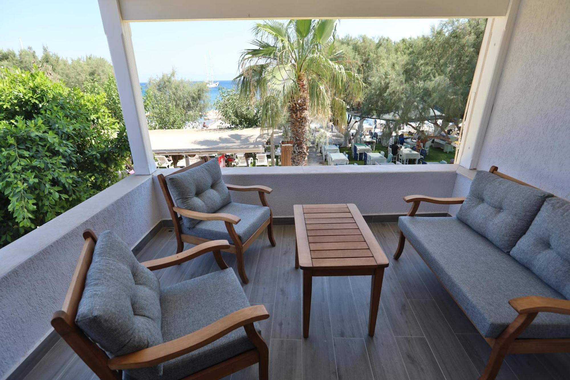 Ali'S Hotel Beach Bodrum Exterior photo