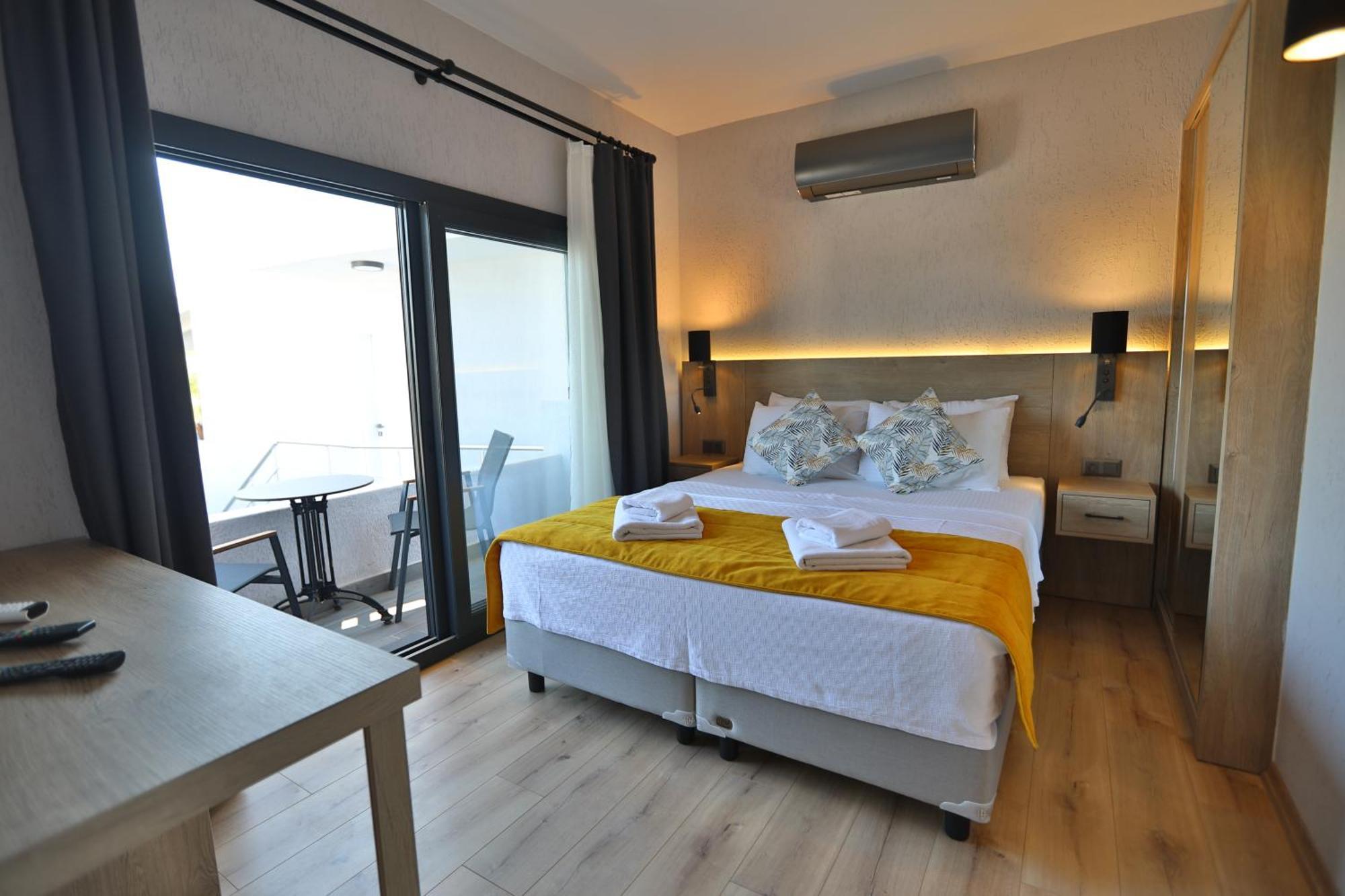 Ali'S Hotel Beach Bodrum Exterior photo